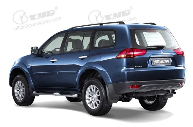 56A4LGNR5RV XYG Стекло-форточка двери, задней, левой