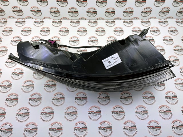 Фонарь задний левый внешний 95B945091AF VAG