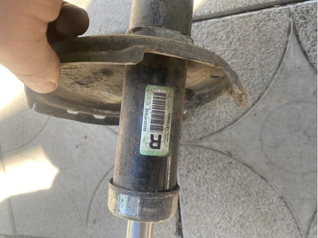 485300T040 Toyota Стойка задняя правая
