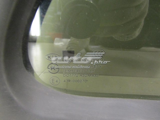 835713E010 Hyundai/Kia vidro de janelo da porta traseira direita