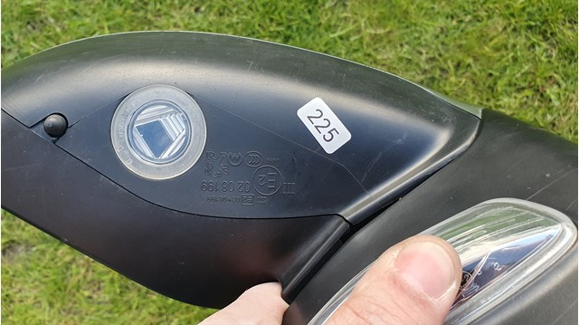 0208199 Peugeot/Citroen 