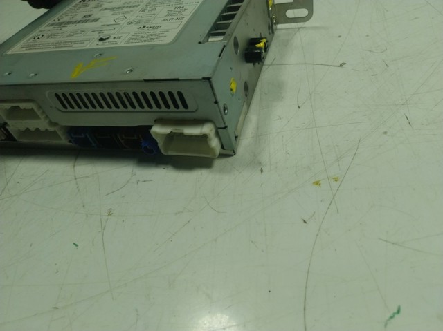 Магнитола (радио AM/FM) Renault (RVI) 281154390R цена, от 606.05 USD