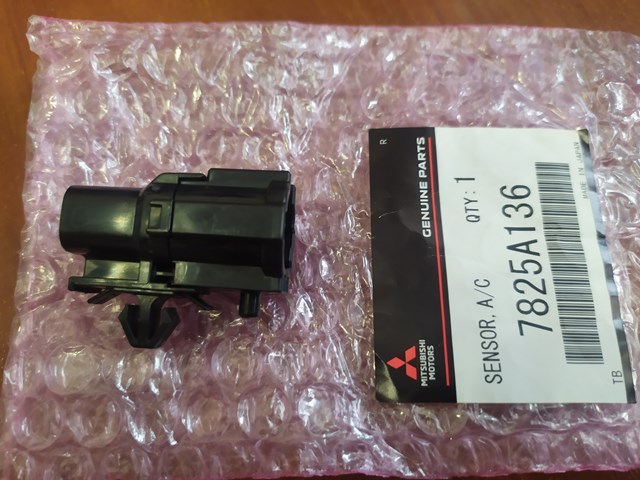  7825A136 Mitsubishi