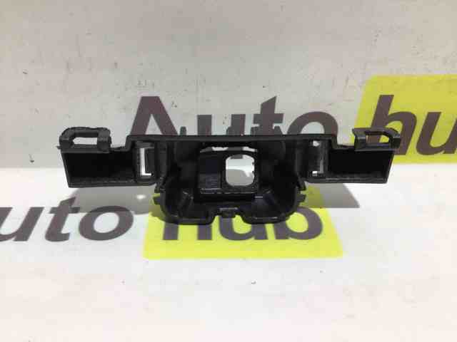  Porsche 95B807692D цена, от 24.13 USD