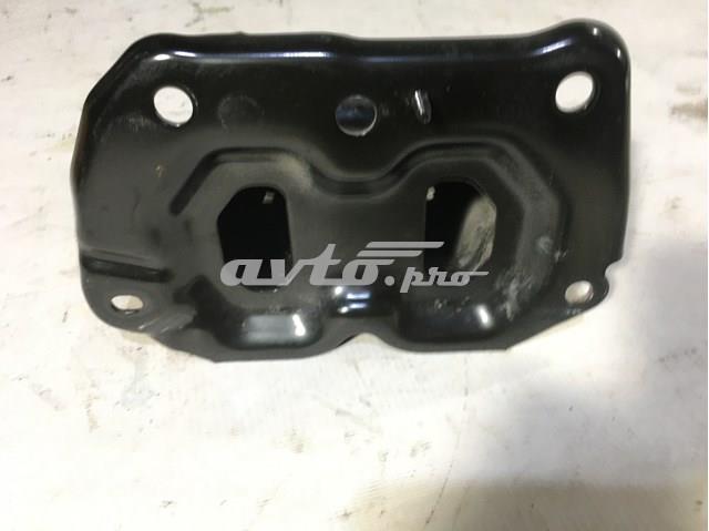 Кронштейн усилителя переднего бампера FPS FP5048946