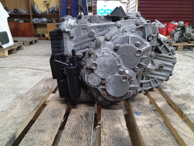  AV4R7000BC Ford