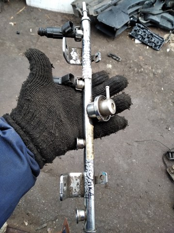 4M8G9D280AA Ford 