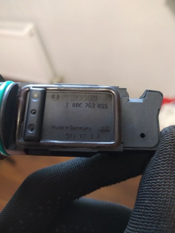 Купить F00C2G2055 Bosch Воздухомер