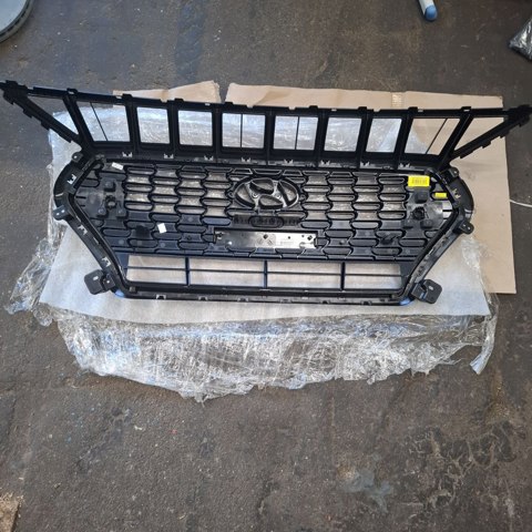 86350G4AC0 Hyundai/Kia Решетка радиатора
