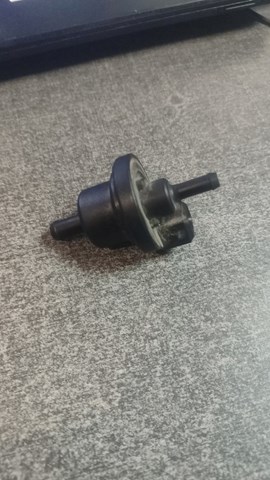 Клапан вентиляции газов топливного бака 0280142150 Bosch