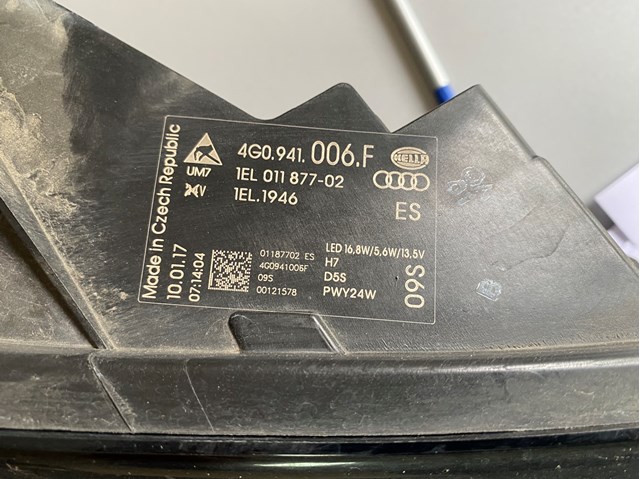 Купить 4G0941006F VAG Фара основная правая