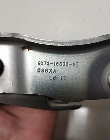 T2H12980 Jaguar Шарнир капота правый