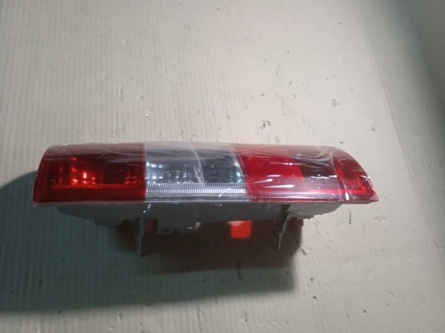 Фонарь задний правый Polcar 3256880E цена, от 22.29 USD