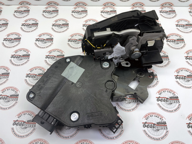LR078708 Land Rover Внутренний дверной замок