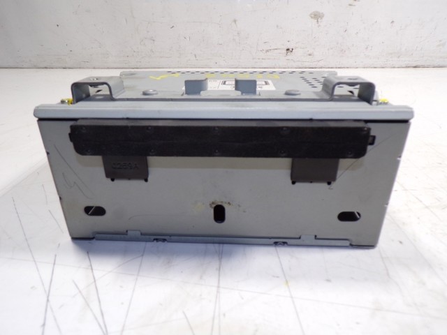 Магнитола (радио AM/FM) Ford AM5T18C815DT цена, от 13.94 USD
