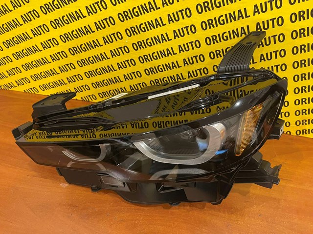 Левая фара VA4051040B Mazda