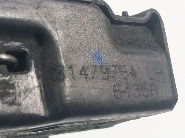 Замок капота левый Volvo 32318456 цена, от 128.26 USD