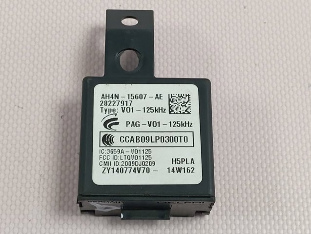 Иммобилайзер Land Rover AH4N15607AE цена, от 3.81 USD
