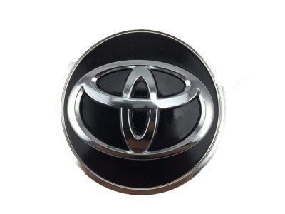 Колпак колесного диска на Toyota Highlander U7, H7