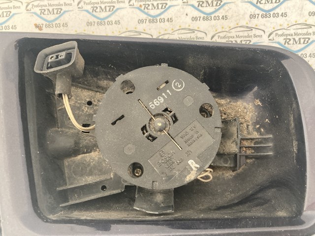 Левое боковое зеркало A2028110198 Mercedes