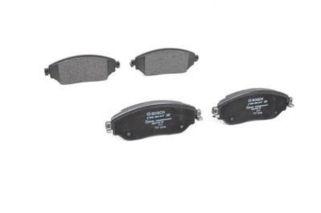 Передние тормозные колодки 986494817 Bosch