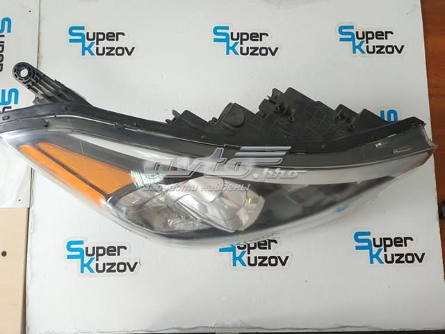 Правая фара 92102A7200 Hyundai/Kia