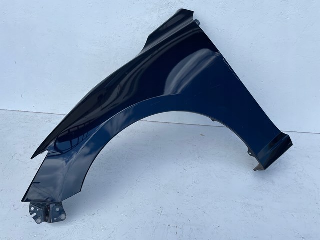 Pára-lama dianteiro esquerdo BJS752211 Mazda