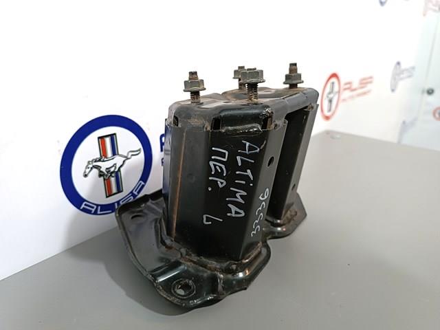 FP5048945 FPS Кронштейн усилителя переднего бампера