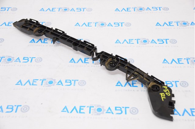 Soporte de parachoques trasero izquierdo 5257647040 TOYOTA