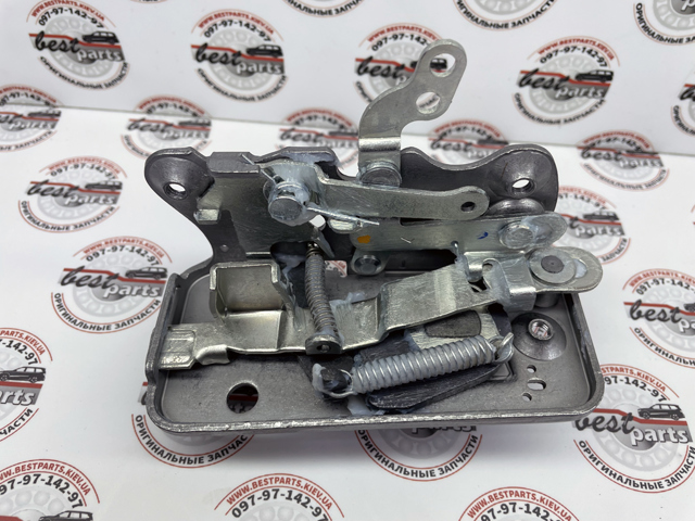 Запор кабины Mercedes G I внедорожник (W463) (1989 - 2018) цена, от 211.53 USD