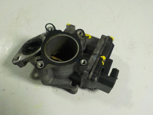 Клапан EGR, рециркуляции газов Renault (RVI) 8200796674C