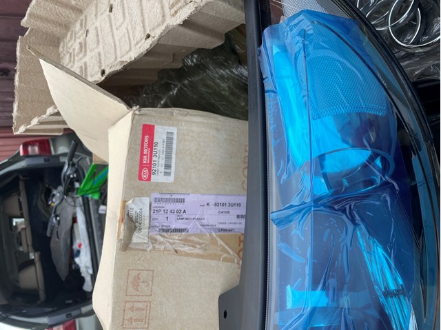 Фары Hyundai/Kia 921013U110