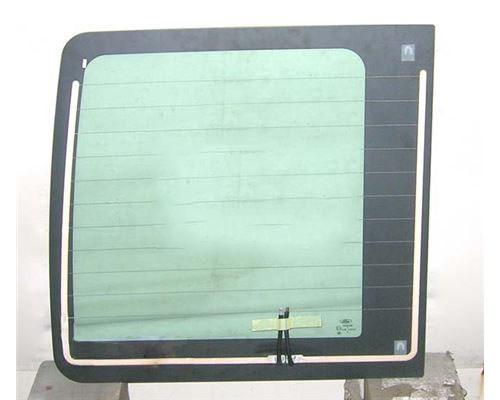 GS2803D202 XYG Стекло багажной двери распашной, правой