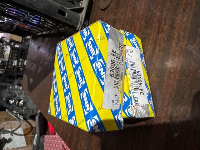 63007EE SNR Rodamiento exterior del eje delantero original y equivalente