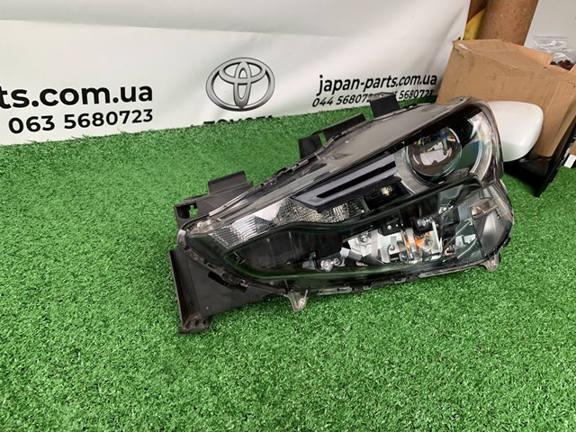Левая фара KB8P51041H Mazda