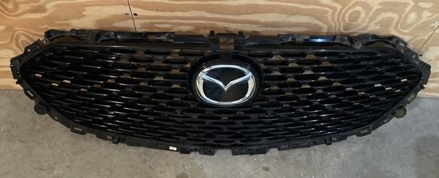 Compre Grelha do radiador Mazda 3 