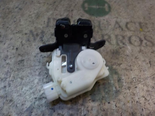  Fecho de tampa de porta-malas (de 3ª/5ª porta traseira) Toyota Yaris hatchback (P21) (2020 - 2026) 