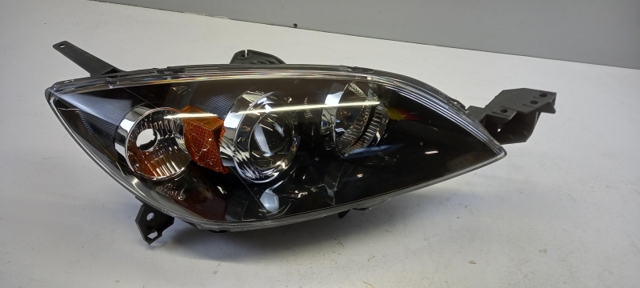 Фара правая MAZDA BP4L51031E