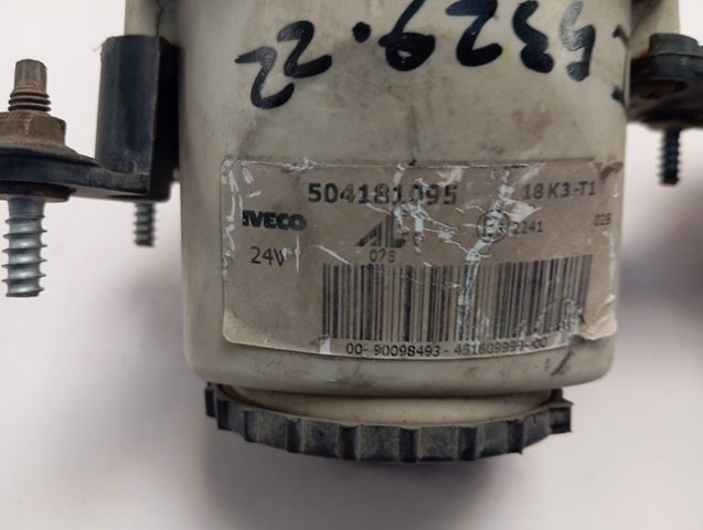 Противотуманки 504181095 Iveco