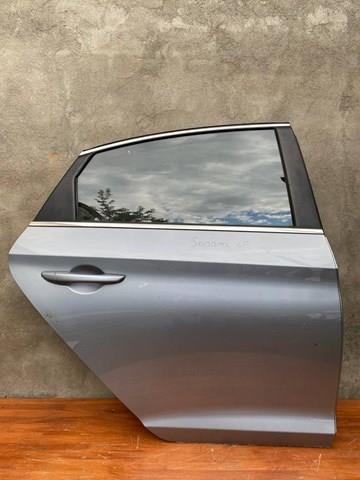 Дверь задняя правая 77004C1030 Hyundai/Kia
