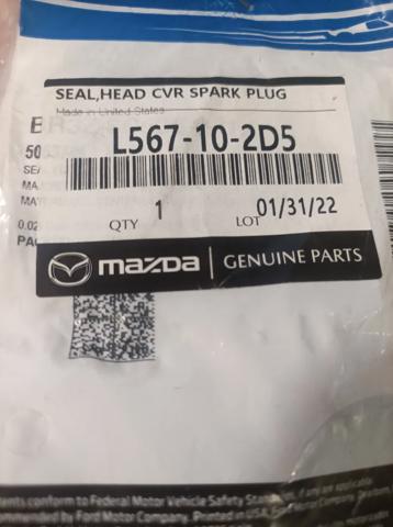 L567102D5 Mazda Прокладки свечных колодцев