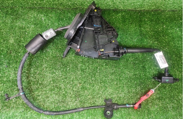  Ford LX6P7P437AD