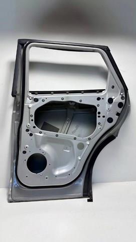Дверь задняя правая LR117203 Land Rover