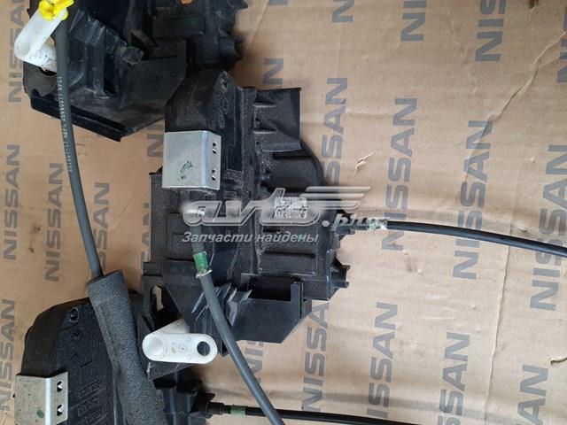 Fecho da porta dianteira esquerda para Nissan JUKE JPN F15