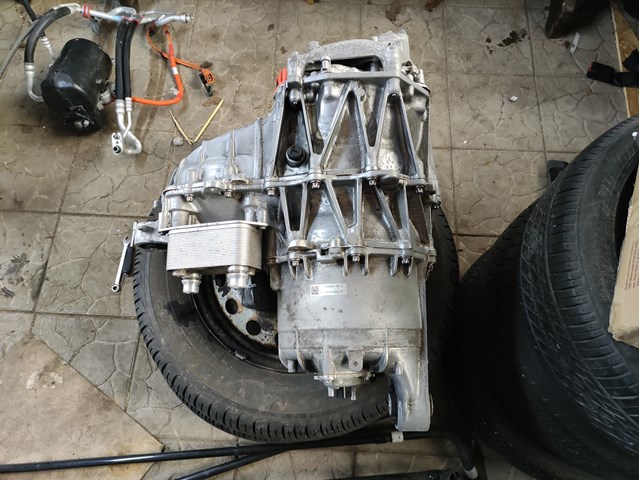112098000D Tesla 