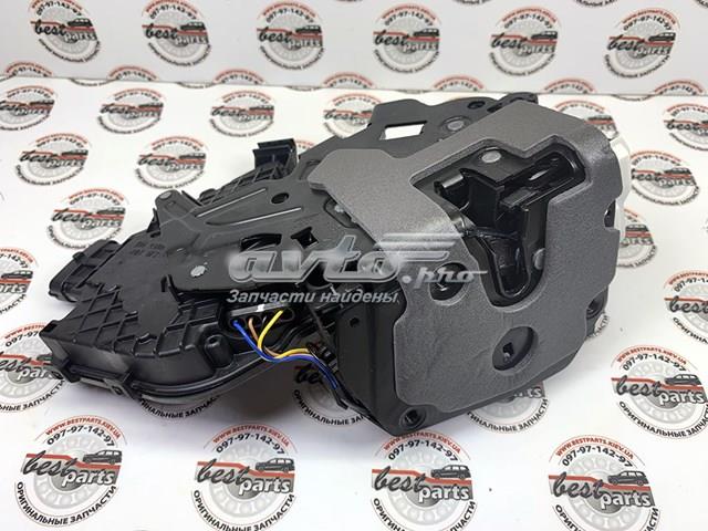 Замок передней пассажирской двери Land Rover LR078706