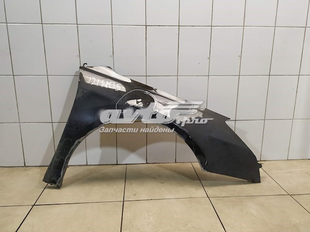 7841X7 Peugeot/Citroen Pára-lama dianteiro direito