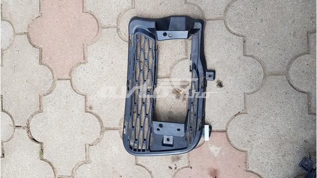 Заглушка ПТФ бампера переднего левая AND 30807759 цена, от 16.73 USD