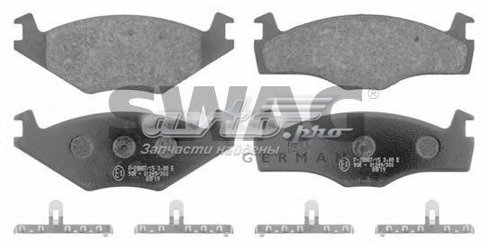 Колодки тормозные передние дисковые SWAG 30916076