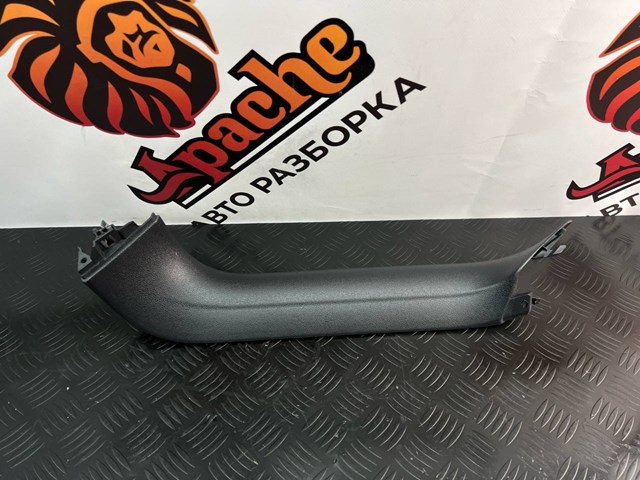 Обшивка-облицовка третей двери VAG 5NN86770482V